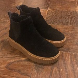 J Slides Rollie High Top Sneaker